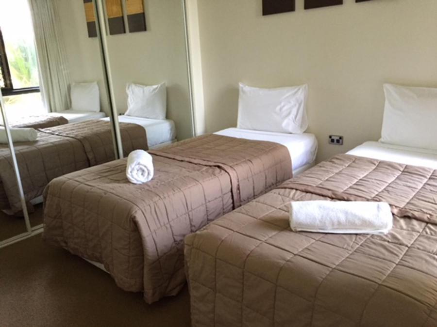 Genesis Apartments By Gold Coast Premium Luaran gambar