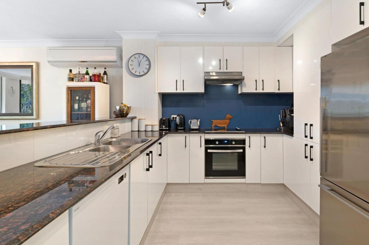 Genesis Apartments By Gold Coast Premium Luaran gambar