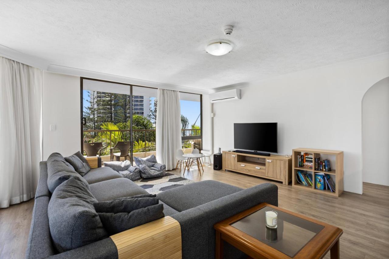 Genesis Apartments By Gold Coast Premium Luaran gambar
