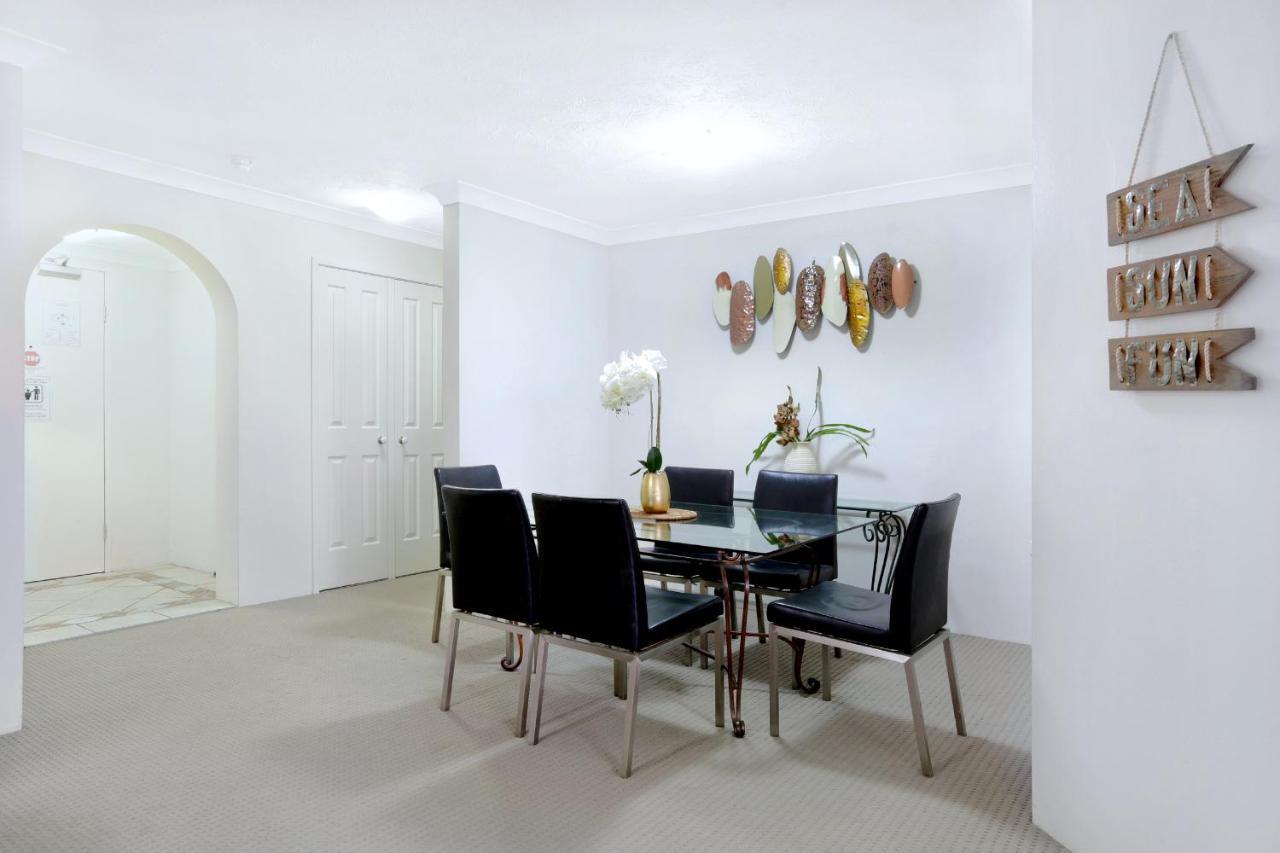 Genesis Apartments By Gold Coast Premium Luaran gambar